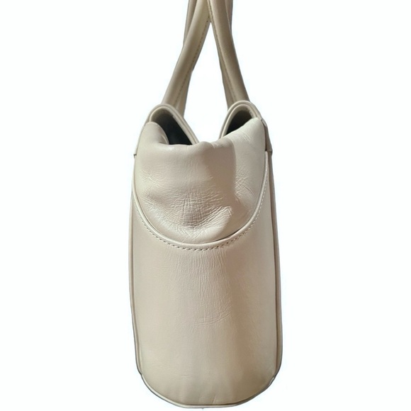 Gu_De Capri Leather Shoulder Tote in Powder with Top Handle MSRP: $475 - Picture 11 of 11